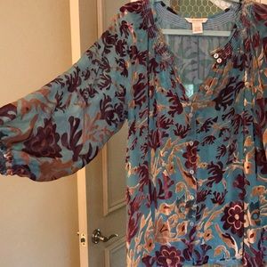 Burn out velvet blouse